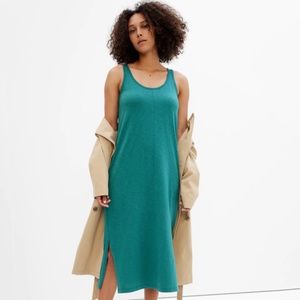 GAP NWT Green Midi Dress
